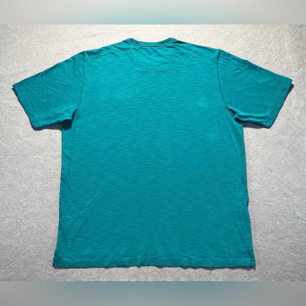 Tommy Bahama Men’s Large Teal T-Shirt Marlin Logo Pocket Short Sleeve - Picture 4 of 4